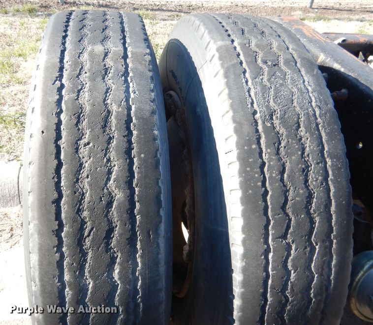 image for item DG5951 1993 Freightliner FLD 120 semi truck