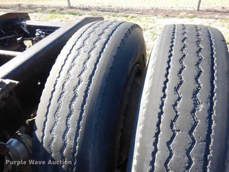 image for item DG5951 1993 Freightliner FLD 120 semi truck