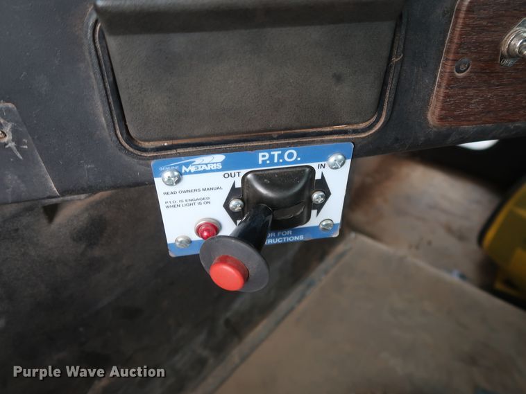 image for item DG7163 2007 Freightliner FLD semi truck