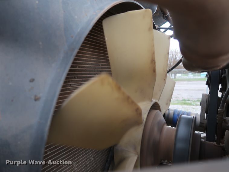 image for item DG7163 2007 Freightliner FLD semi truck