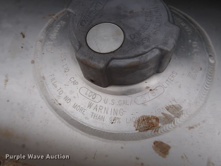 image for item DG7163 2007 Freightliner FLD semi truck