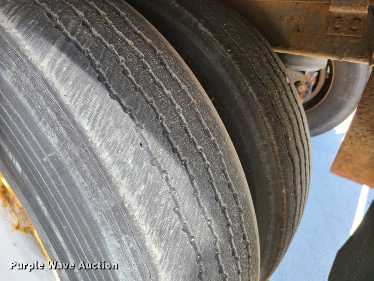 image for item DG7746 1997 Dorsey AIDT-LSCG dry van trailer