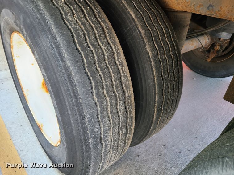 image for item DG7746 1997 Dorsey AIDT-LSCG dry van trailer