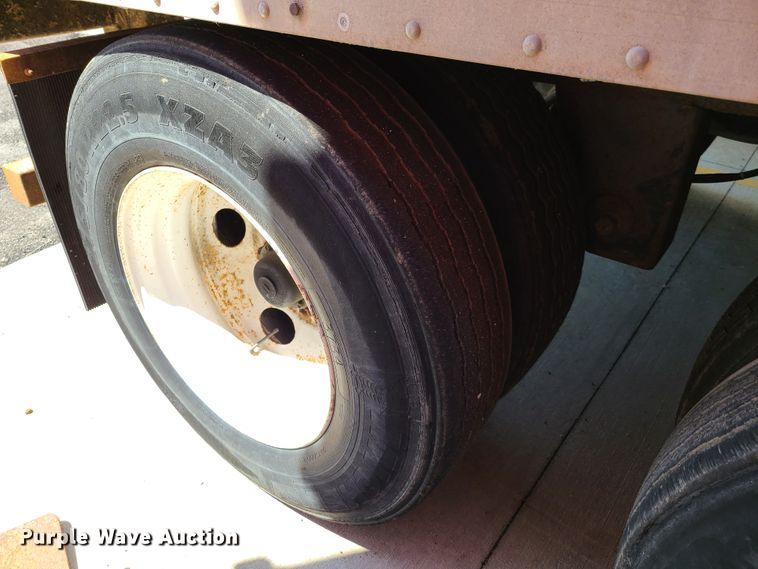 image for item DG7746 1997 Dorsey AIDT-LSCG dry van trailer