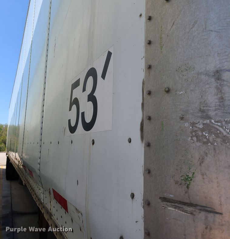 image for item DG7747 2000 Wabash dry van trailer