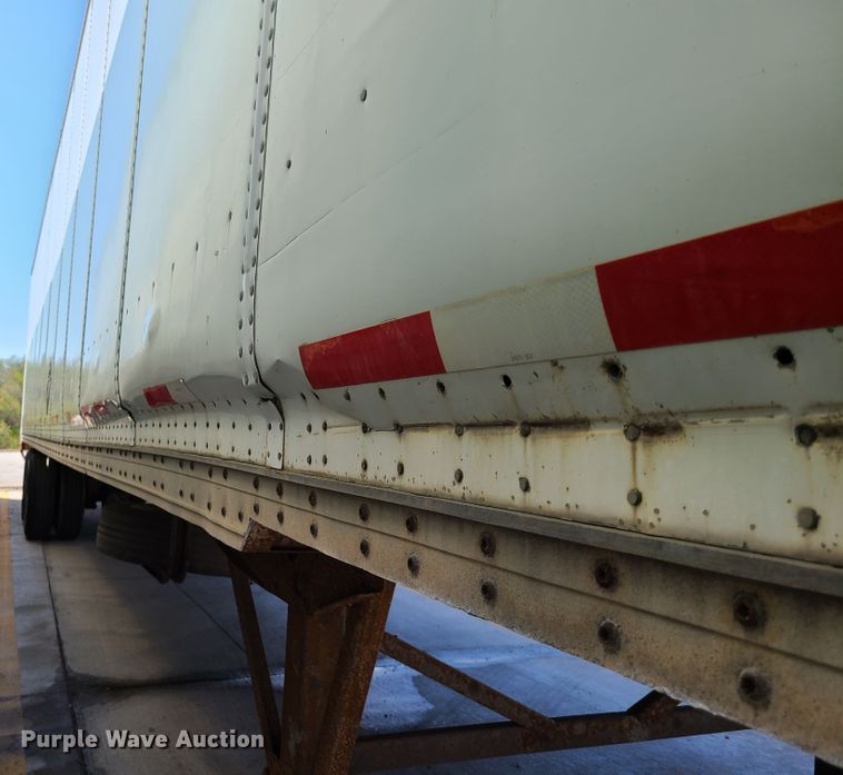 image for item DG7747 2000 Wabash dry van trailer