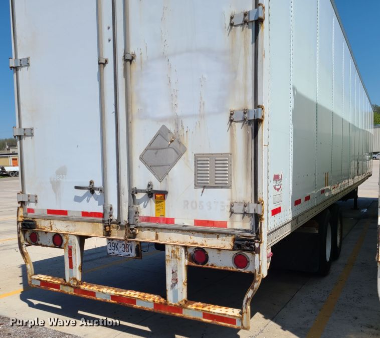 image for item DG7747 2000 Wabash dry van trailer