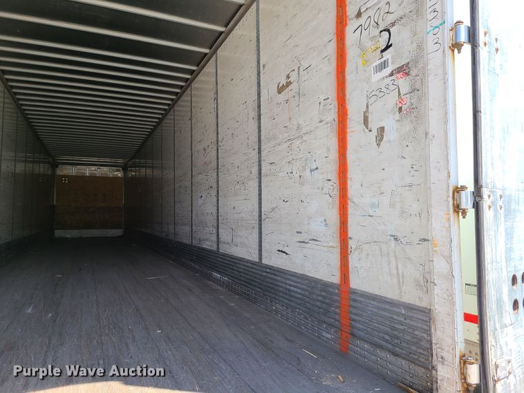 image for item DG7747 2000 Wabash dry van trailer