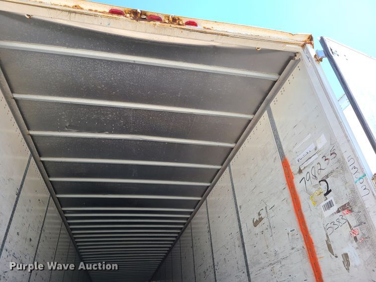image for item DG7747 2000 Wabash dry van trailer