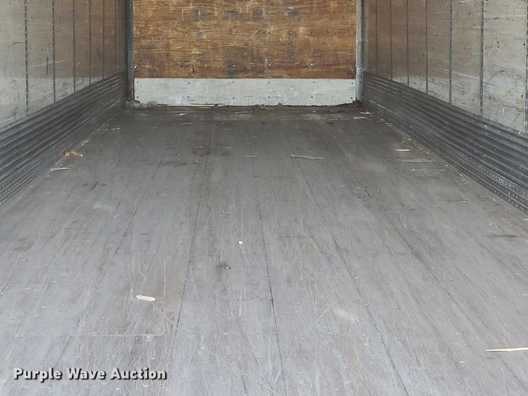 image for item DG7747 2000 Wabash dry van trailer