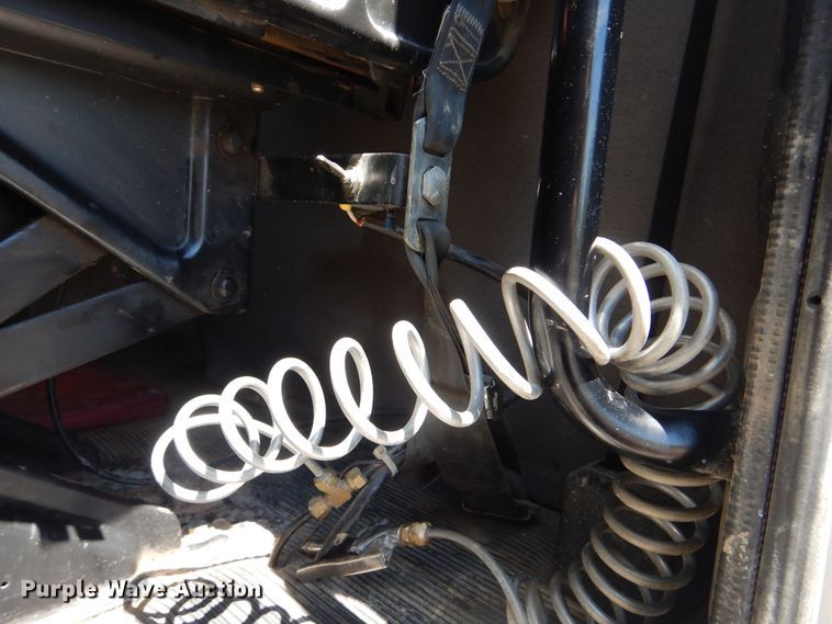 image for item DG8501 2010 Peterbilt 389 semi truck