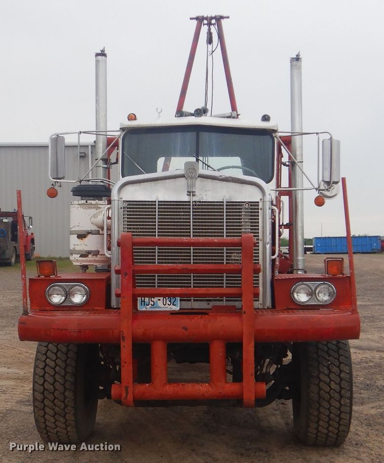 image for item DG8519 1981 Kenworth flatbed truck