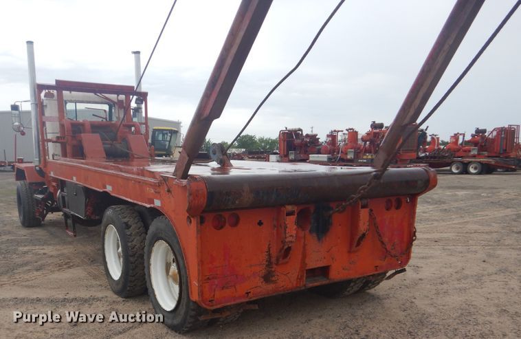 image for item DG8519 1981 Kenworth flatbed truck