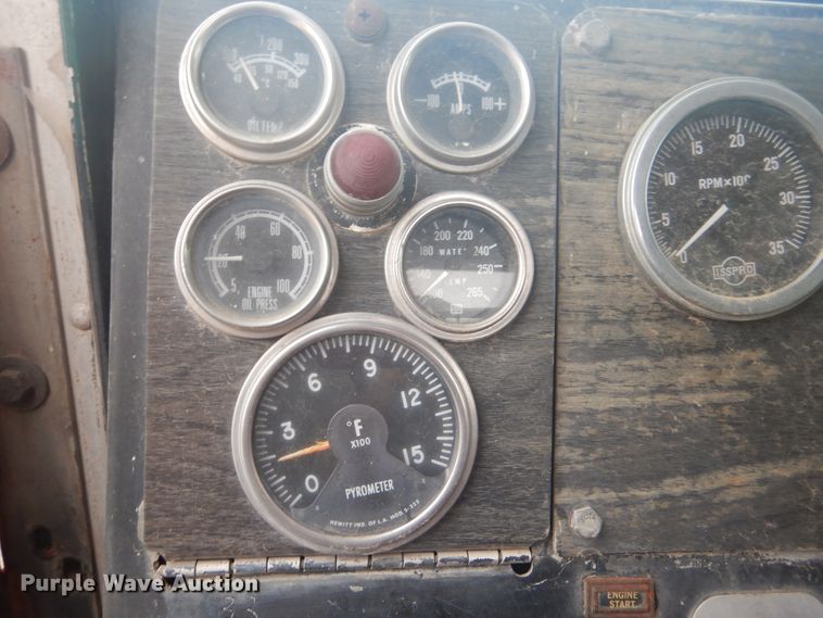 image for item DG8519 1981 Kenworth flatbed truck