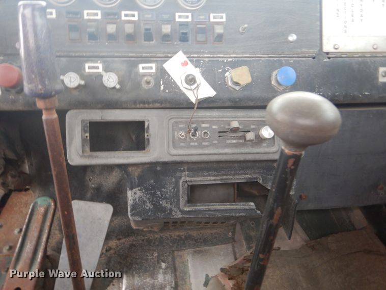 image for item DG8519 1981 Kenworth flatbed truck