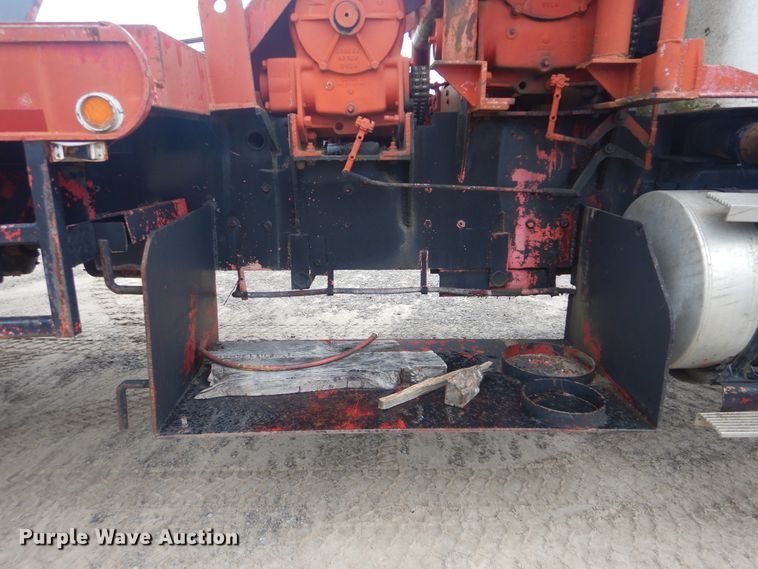 image for item DG8519 1981 Kenworth flatbed truck