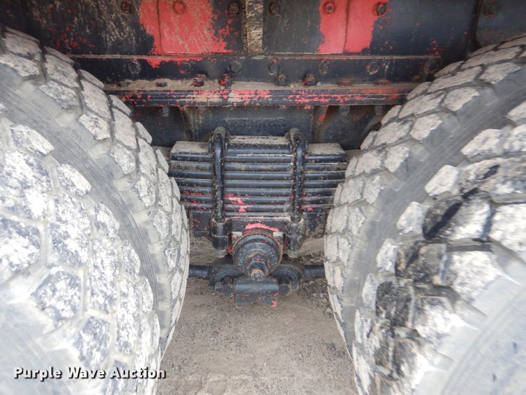 image for item DG8519 1981 Kenworth flatbed truck