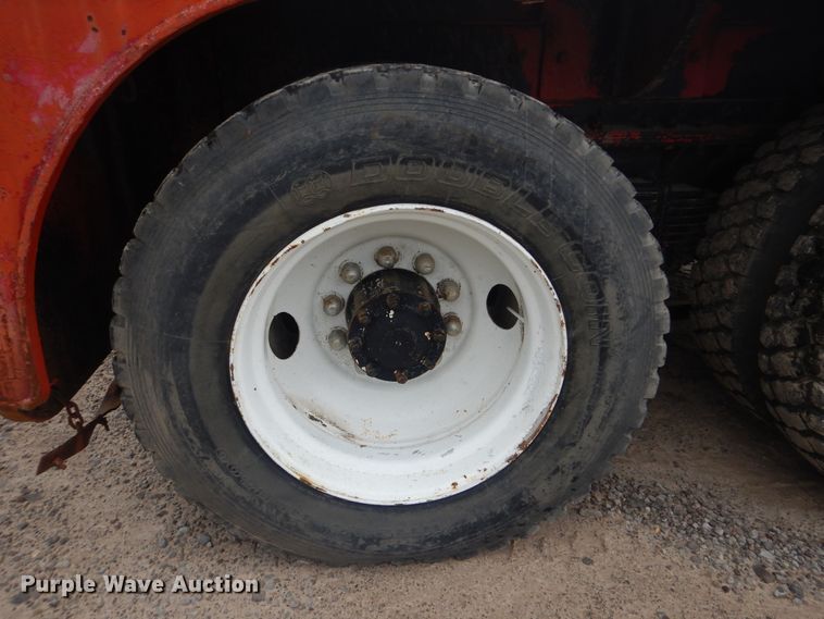 image for item DG8519 1981 Kenworth flatbed truck