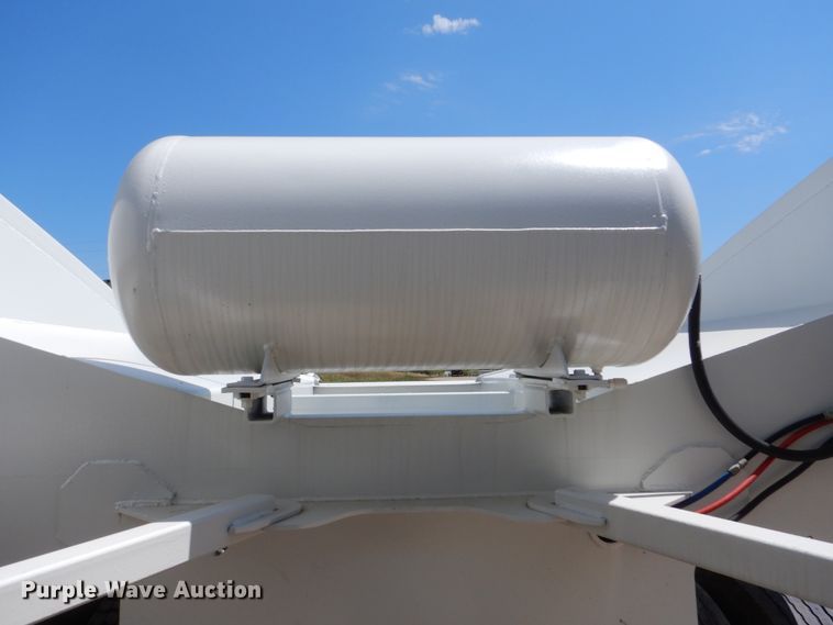 image for item DG8532 2005 Terex Load King 2066D-40-2 bottom dump trailer