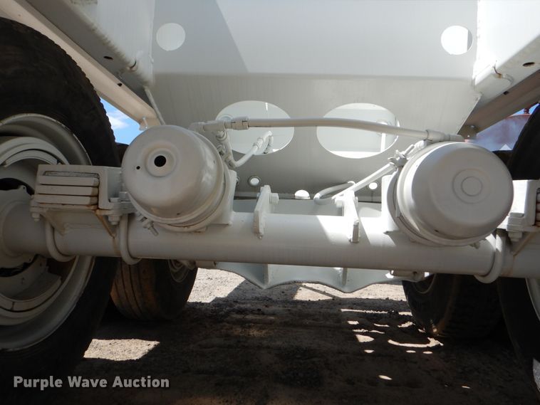 image for item DG8532 2005 Terex Load King 2066D-40-2 bottom dump trailer