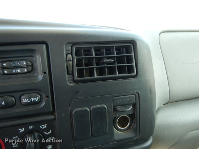 image for item DH2464 2009 Ford F650 Super Duty bucket truck