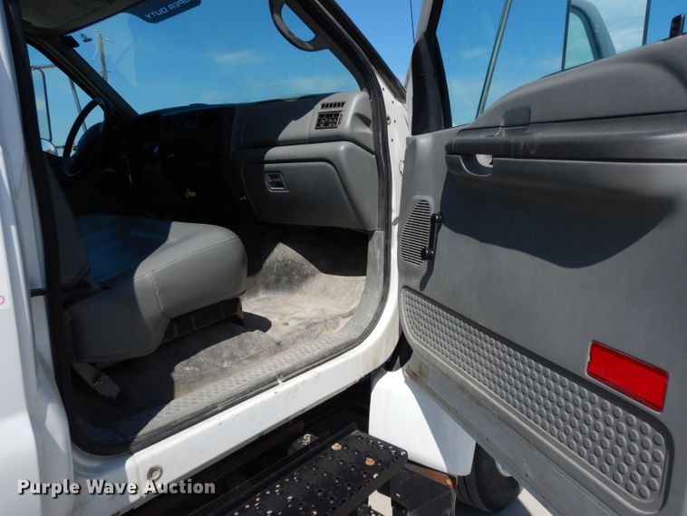 image for item DH2464 2009 Ford F650 Super Duty bucket truck