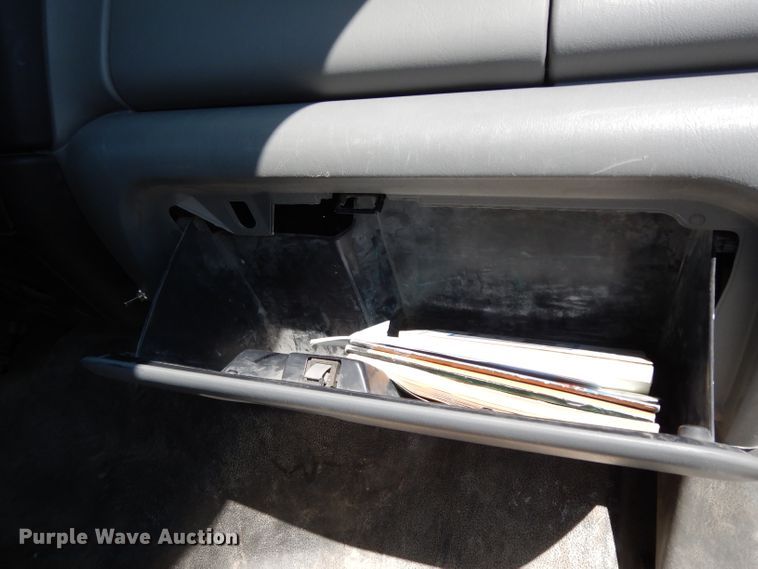 image for item DH2464 2009 Ford F650 Super Duty bucket truck