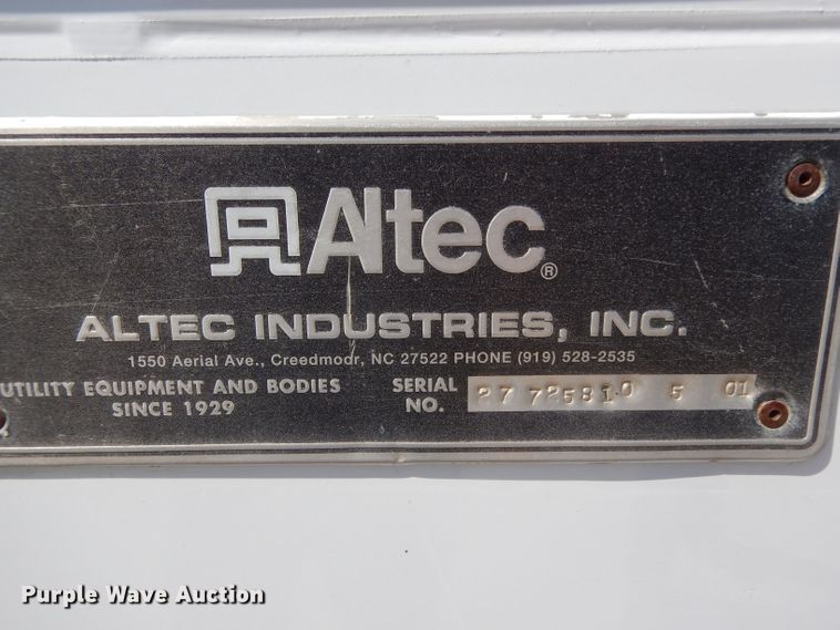 image for item DH2464 2009 Ford F650 Super Duty bucket truck