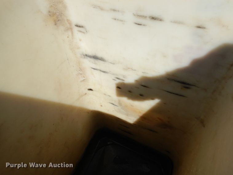 image for item DH2464 2009 Ford F650 Super Duty bucket truck