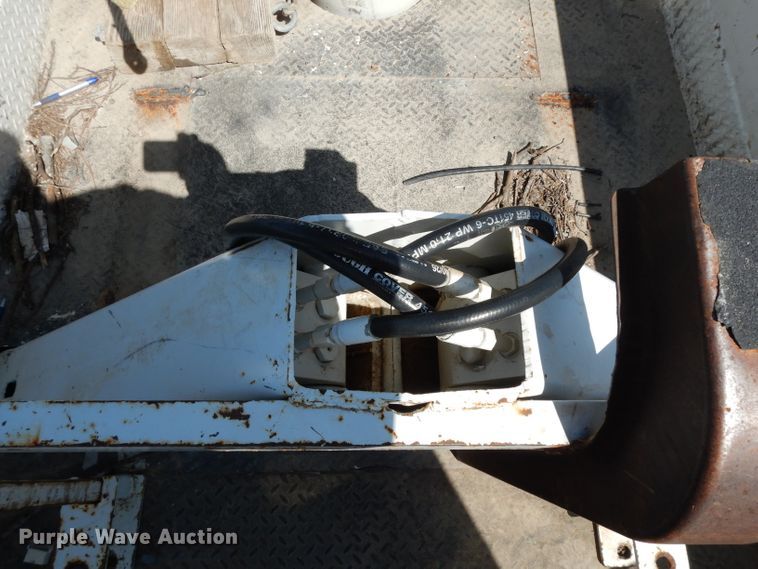 image for item DH2464 2009 Ford F650 Super Duty bucket truck