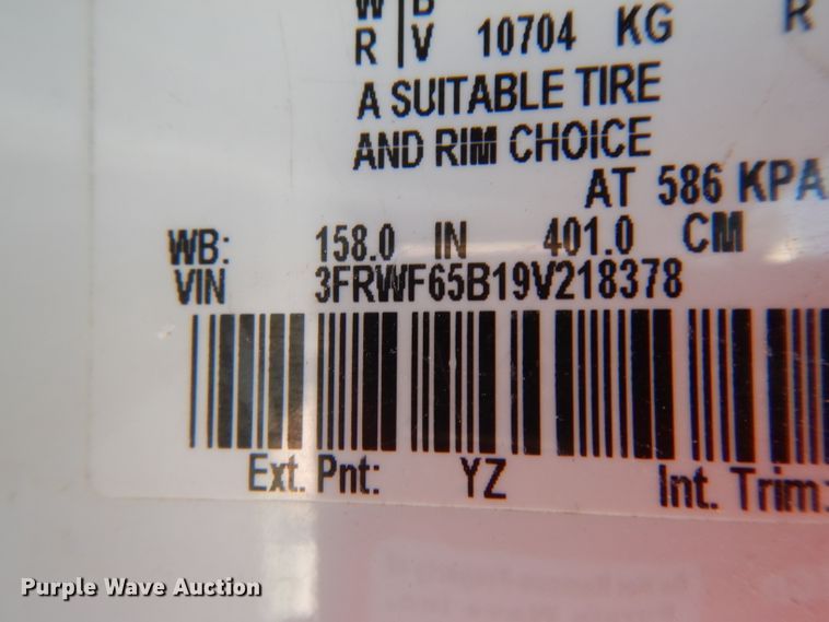 image for item DH2464 2009 Ford F650 Super Duty bucket truck