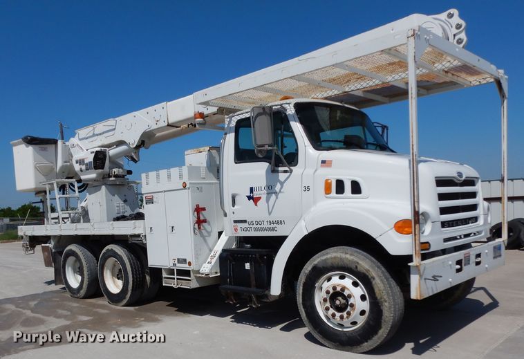 image for item DH2465 2004 Sterling L-Line bucket truck