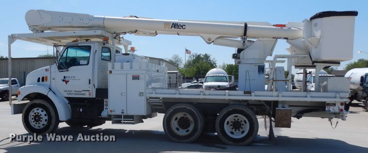 image for item DH2465 2004 Sterling L-Line bucket truck