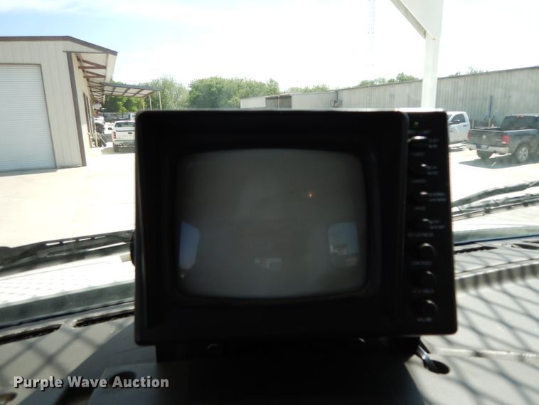 image for item DH2465 2004 Sterling L-Line bucket truck