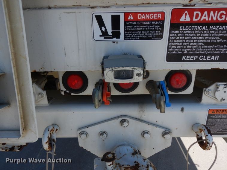 image for item DH2465 2004 Sterling L-Line bucket truck