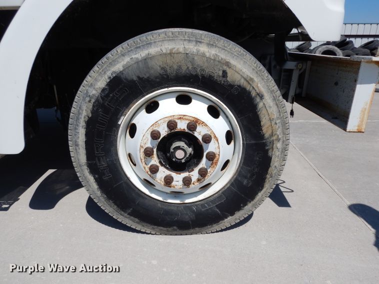 image for item DH2465 2004 Sterling L-Line bucket truck