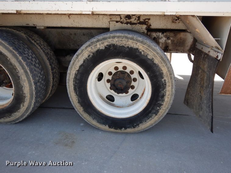 image for item DH2465 2004 Sterling L-Line bucket truck