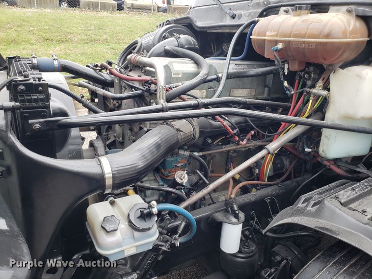 image for item DH5803 2007 Freightliner Century Class semi truck