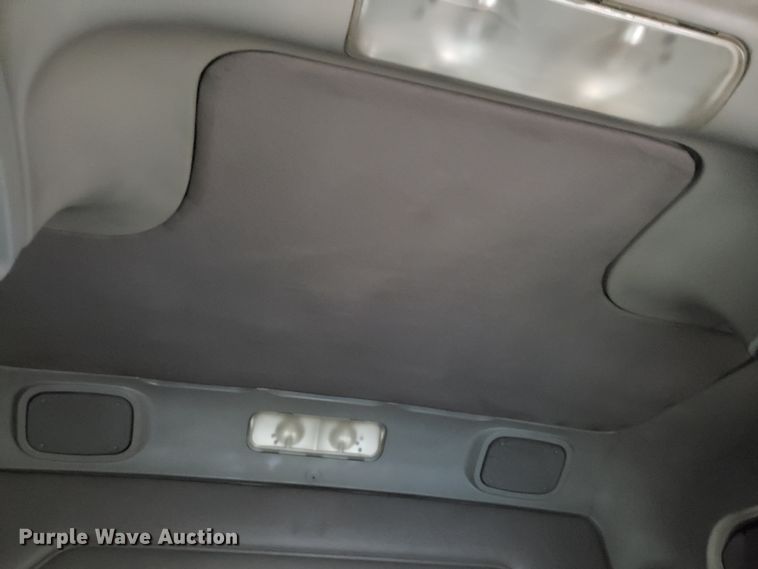 image for item DH5805 2010 Freightliner Columbia semi truck