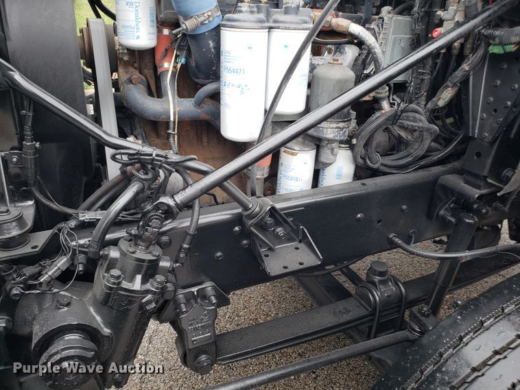 image for item DH5806 2000 Mack CX613 semi truck