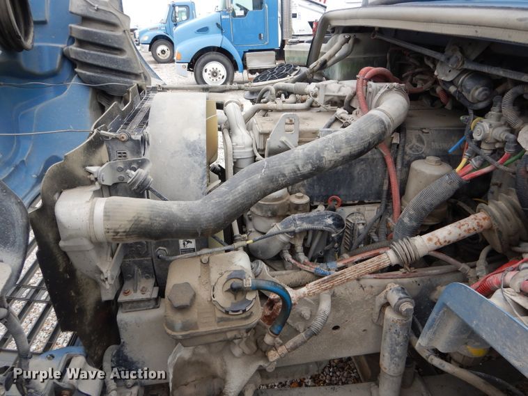 image for item DH6480 2006 Freightliner M2 truck cab and chassis