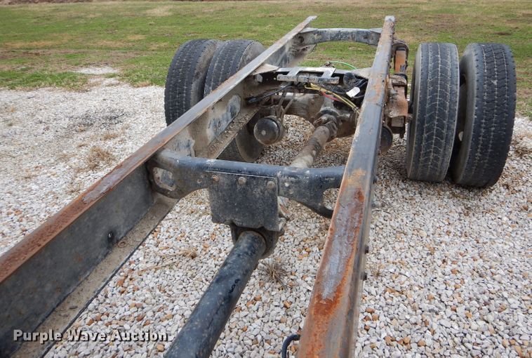 image for item DH6480 2006 Freightliner M2 truck cab and chassis