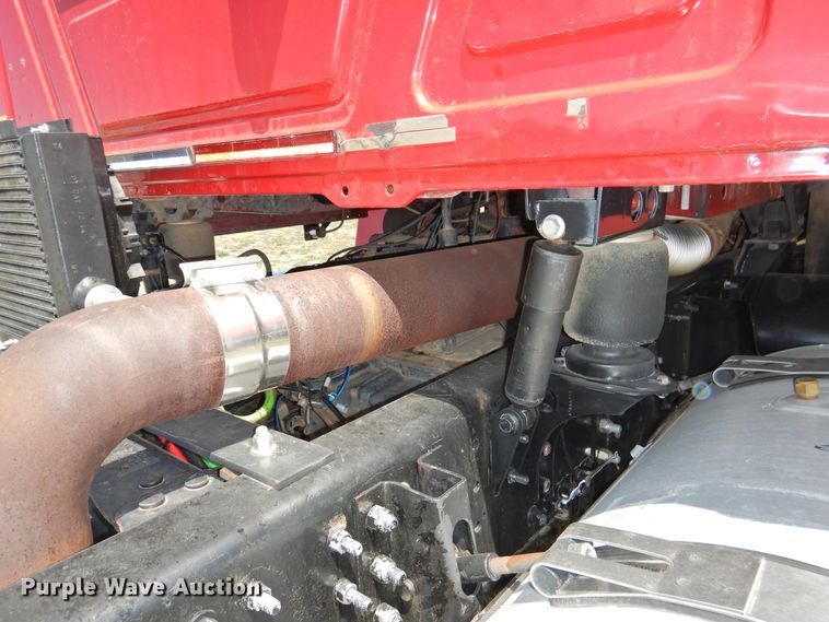 image for item DI0077 2013 Mack CHU613 truck cab and chassis