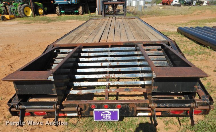 image for item DI0096 1997 Big Tex 20GN equipment trailer
