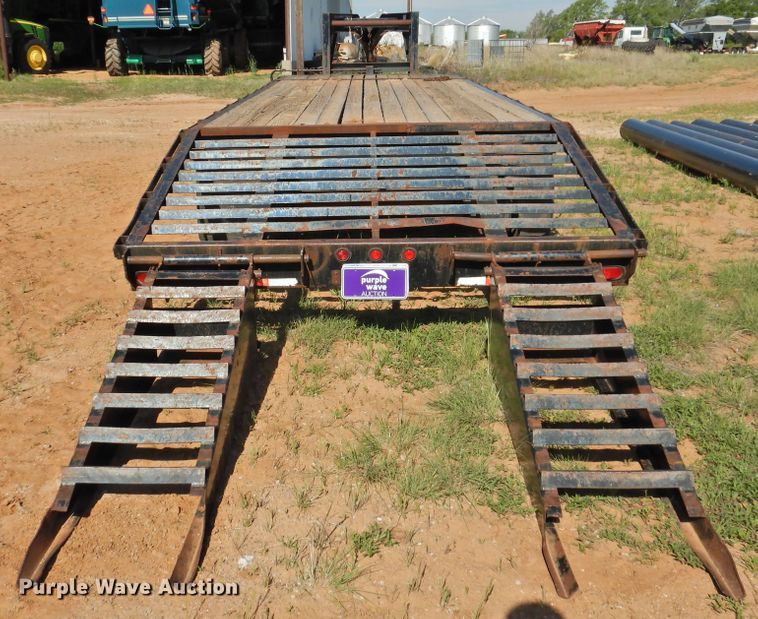 image for item DI0096 1997 Big Tex 20GN equipment trailer