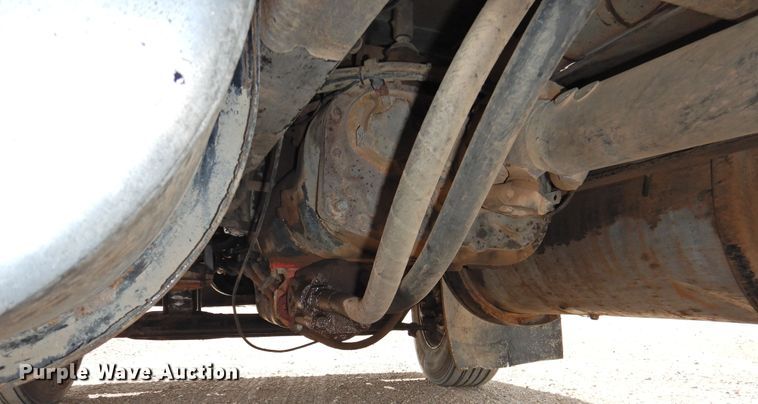 image for item DI0104 2000 Western Star 4964FX semi truck