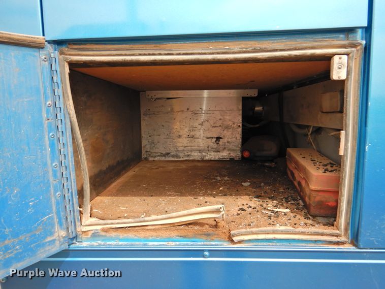 image for item DI0104 2000 Western Star 4964FX semi truck