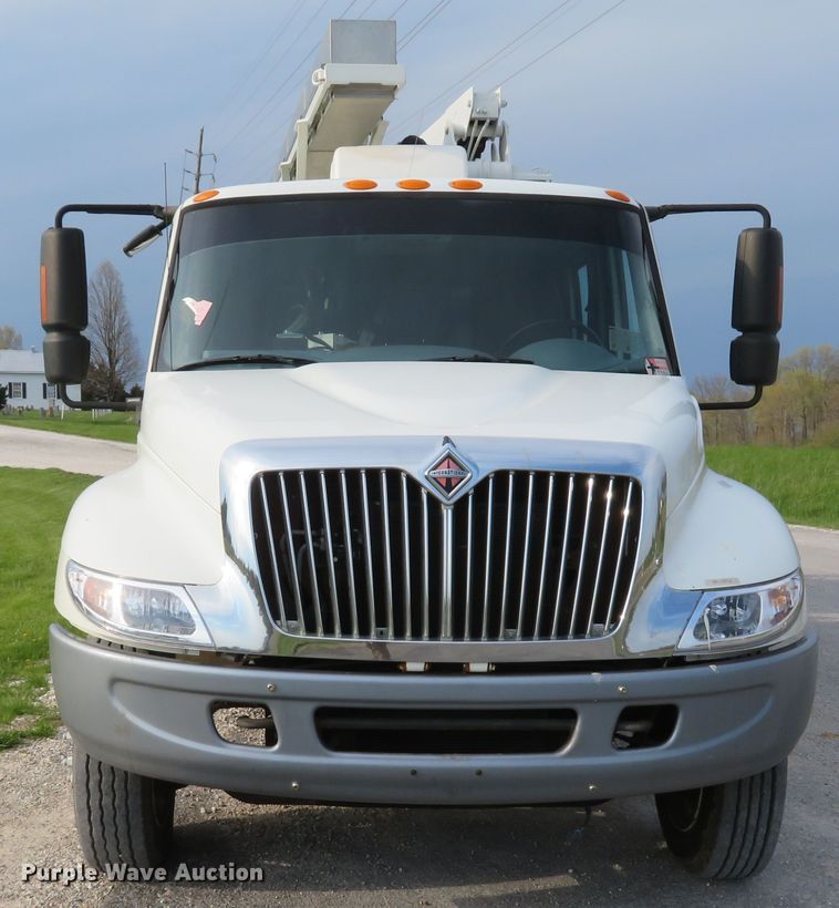 image for item DI2134 2003 International 4300 Crew Cab x-ray truck