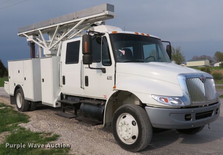 image for item DI2134 2003 International 4300 Crew Cab x-ray truck