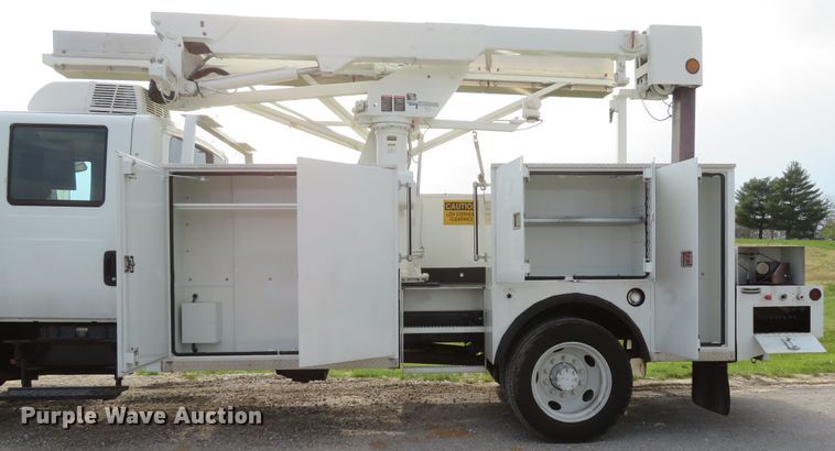 image for item DI2134 2003 International 4300 Crew Cab x-ray truck